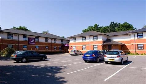 cheap hotels in fareham area